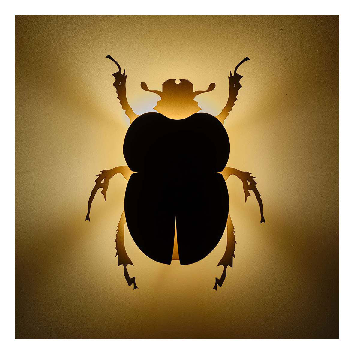 Van tjalle en jasper - kever wandlamp