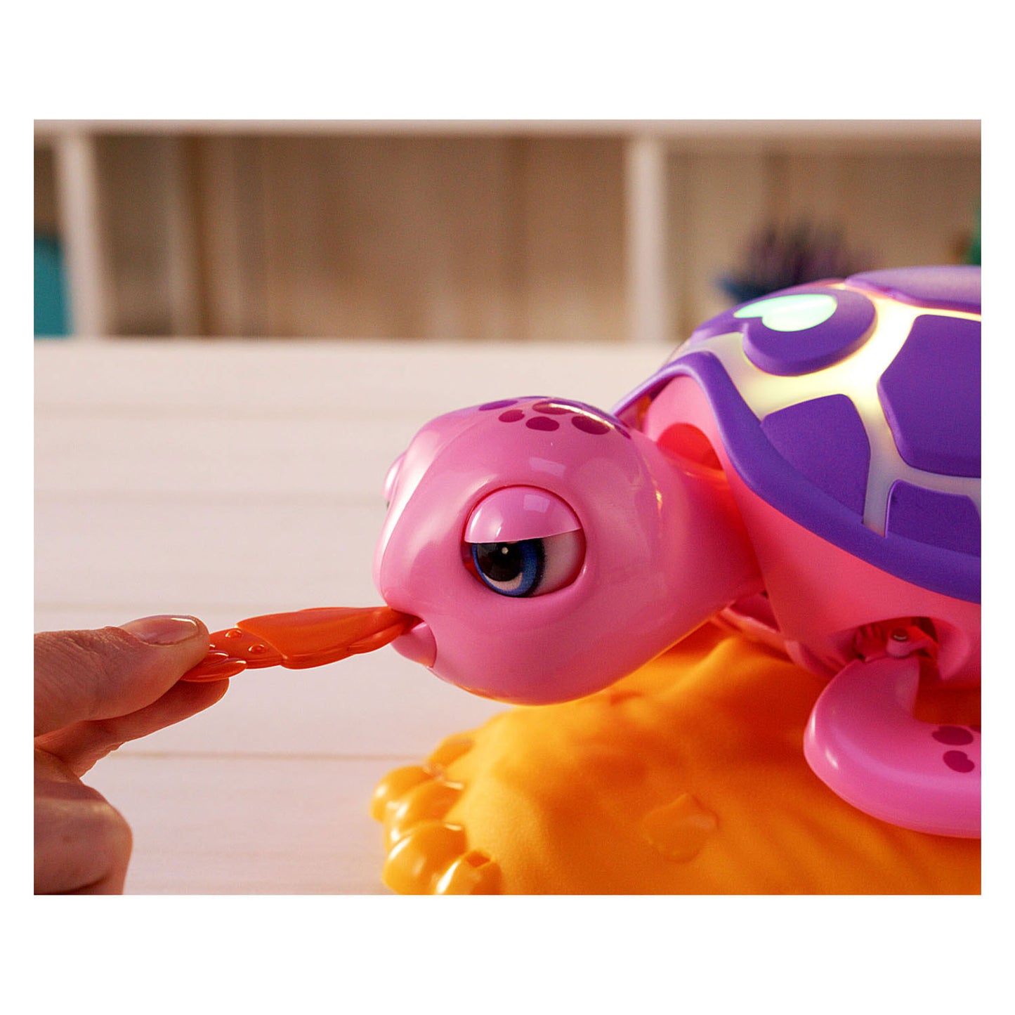 Silverlit rescue turtle pink speelfiguur