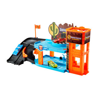 Disney cars garage glow racers met 3 auto's