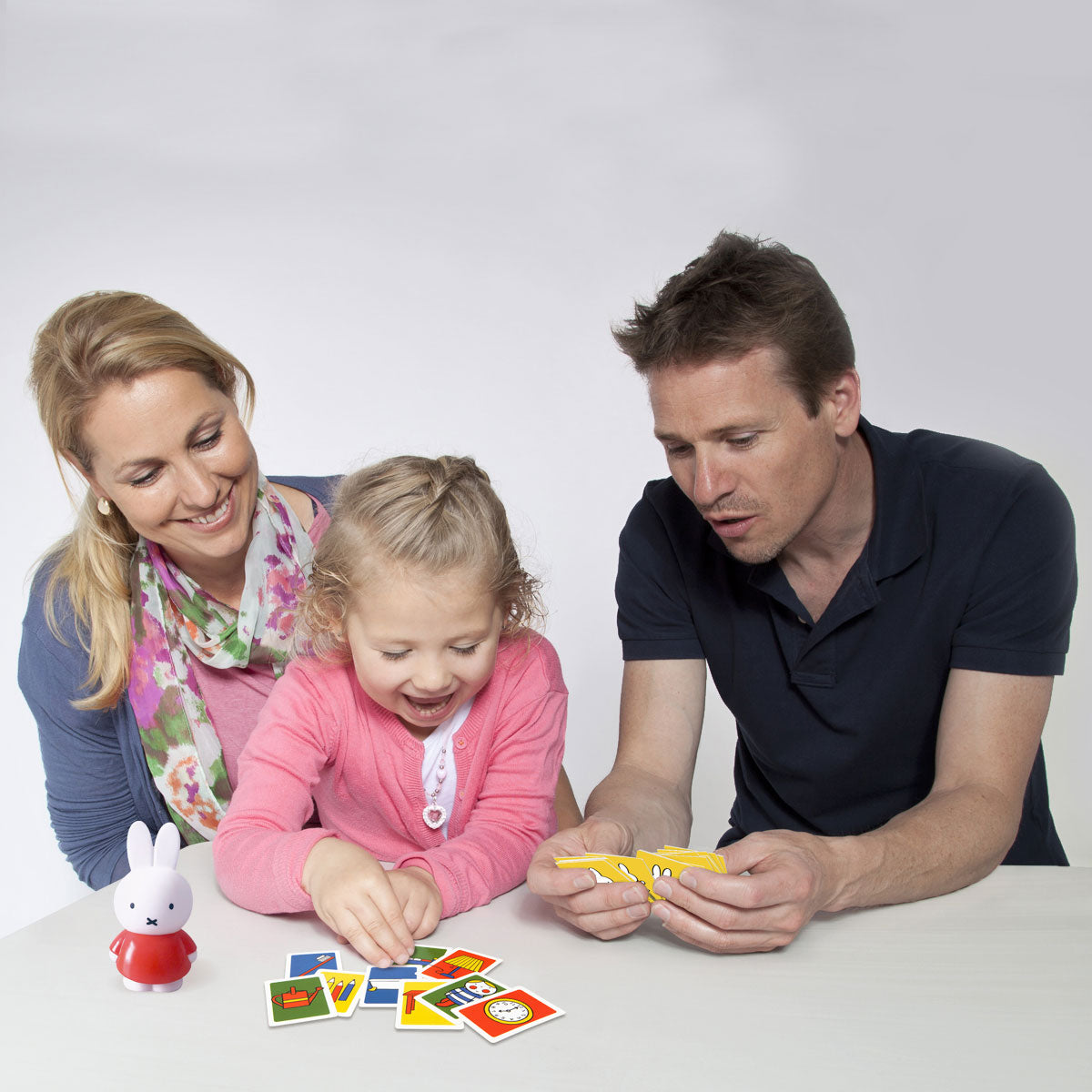 Identity games bumba verstoppertje spelen