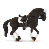 Schleich HORSE CLUB Friese Hengst Paardenwedstrijd 42457 - afbeelding 1