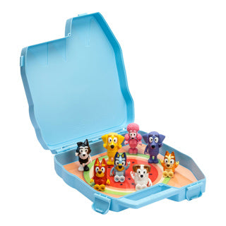Spectron bluey play go koffer met 8 speelfiguren