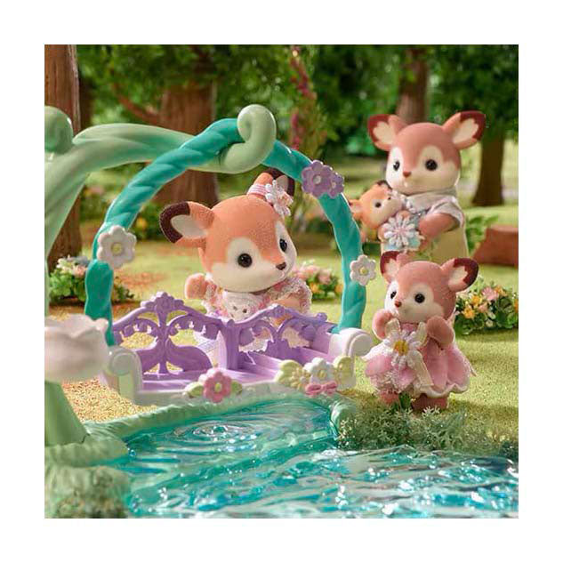 Epoch sylvanian families 5801 baby hertjes en bloemen schommel