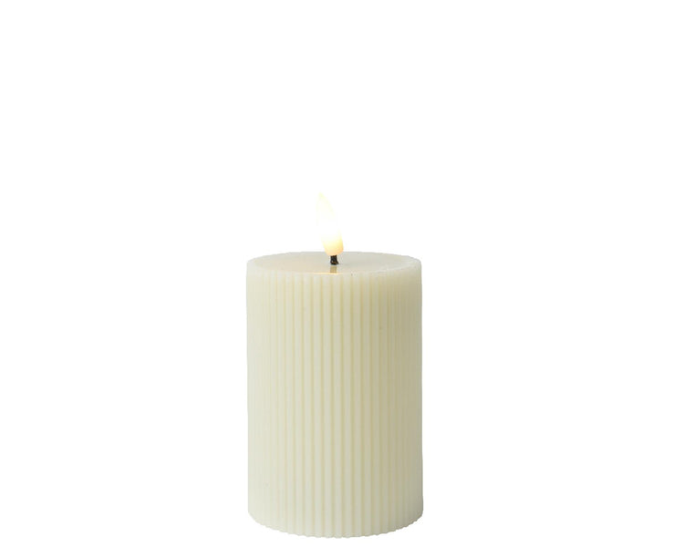 Lumineo kaars led ribbel vlam h13cm creme