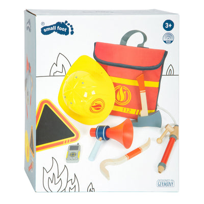 Small foot - brandweerman rugzak met houten brandweer attributen, 8dlg.