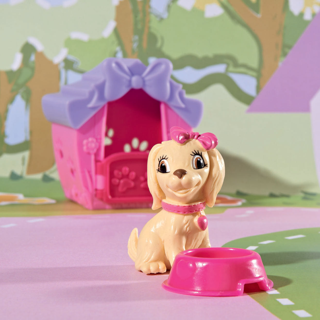 Evi love dog house