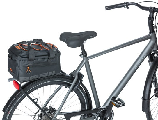 Basil Miles Tarpaulin Bagagedragertas MIK - Sportieve zwarte fietsrugtas, waterdicht, 7L inhoud