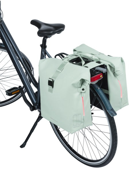 Basil SoHo dubbele fietstas Nordlicht MIK - pastelgroen, waterdicht, 41L, LED-verlichting