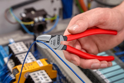 Knipex zijsnijtang zwart geatramenteerd met kunststof bekleed 160 mm - 7001160