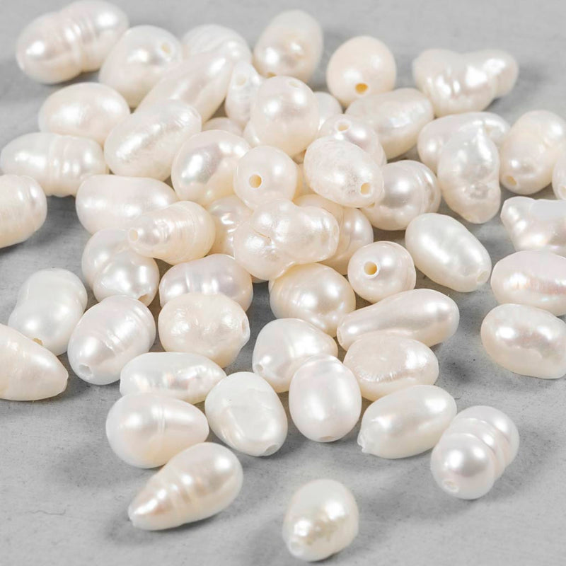 Https: www.cchobby.nl zoetwaterparels-d-4-6-mm-gatgrootte-1-mm-in-de-lengte-geperforeerd-parelmoer-55-stuk-1-doos