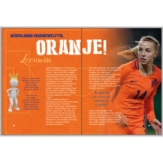 Boek voetbalavonturen met jackie groenen | 2 stuks