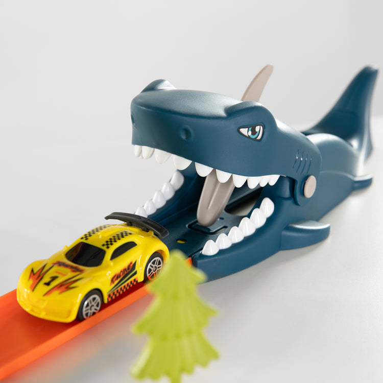 Shark auto launch set met looping