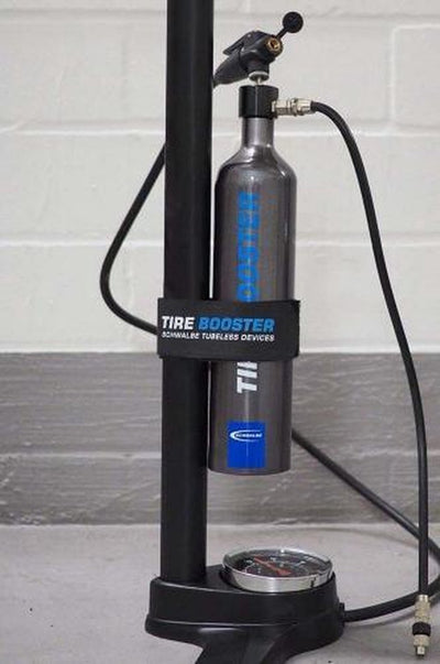 Schwalbe - tire booster tubeless fietspomp inclusief montage riem