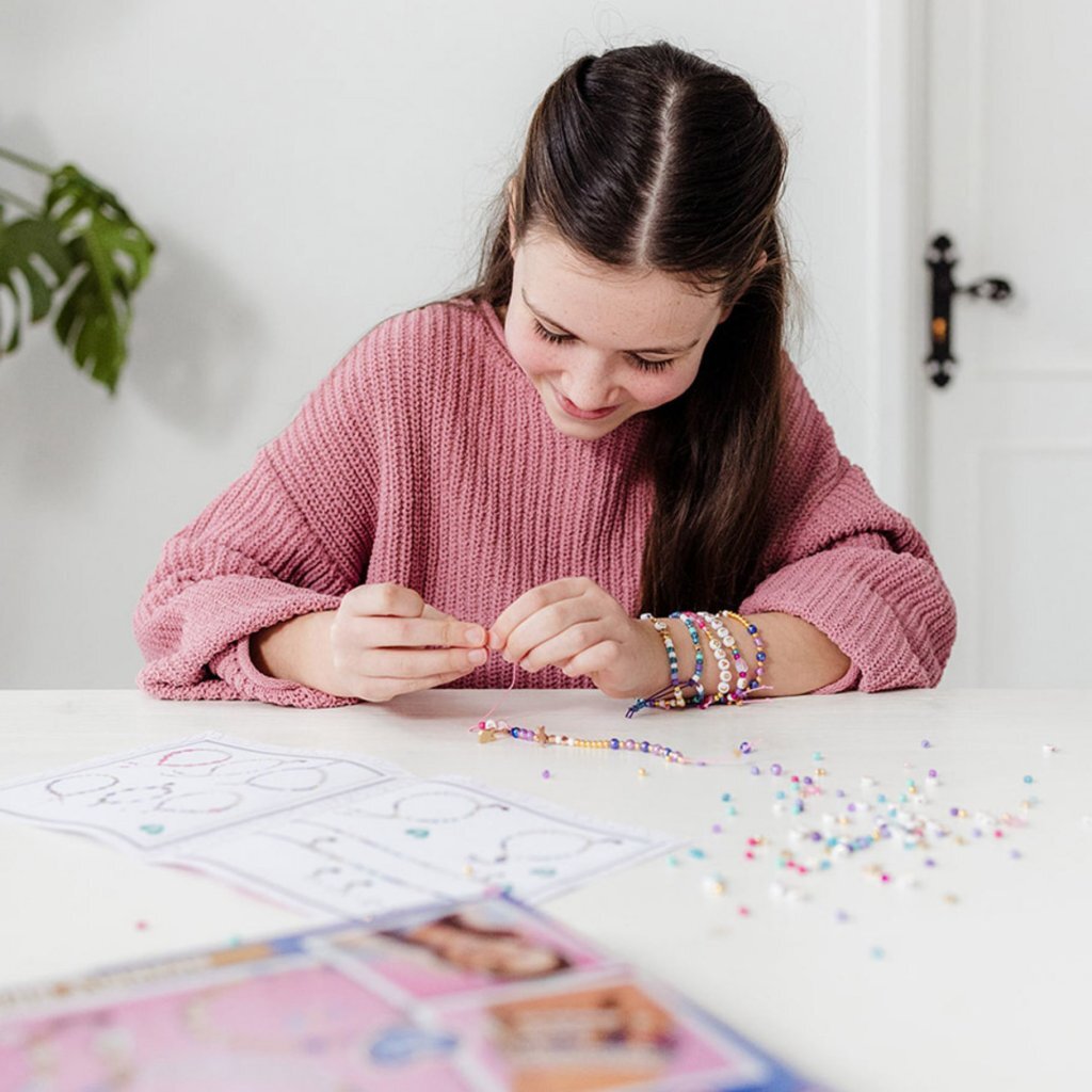Totum sprankelende armbanden maken