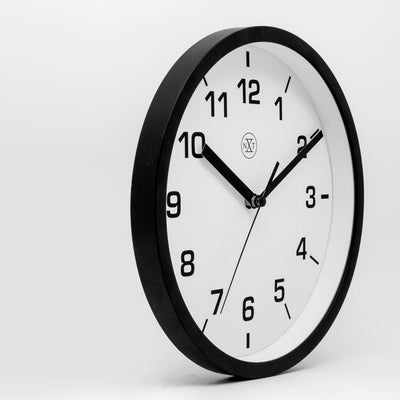 Nextime nx-7321zw wandklok nxt diameter 20cm kunststof zwart, witte wijzerplaat