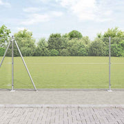 Vidaxl gelast draadhek met betonnen voetstuk 10 x 1,2 m zilver mesh - afbeelding 1