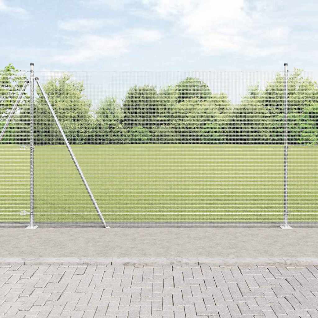 Vidaxl gelast draadhek met betonnen voetstuk 10 x 1,4 m zilver mesh