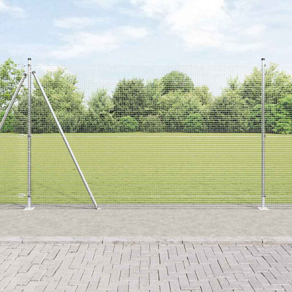 Vidaxl gelast draadhek met betonnen voetstuk 10 x 1,4 m zilver mesh
