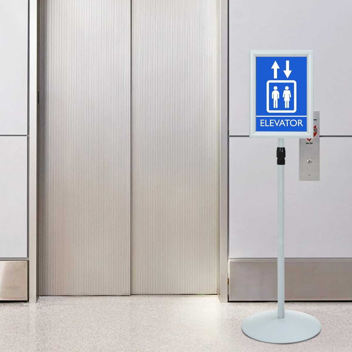 Vidaxl pedestal posterstand 33 x 33 x 123 cm pvc en staal zilver