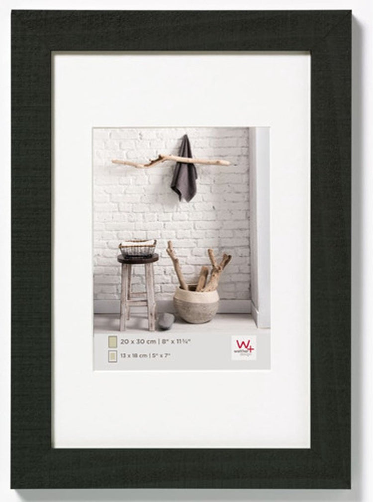 Walther home - houten lijst - fotoformaat 30x40 cm - zwart