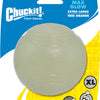 Chuckit! max glow ball – hondenspeelgoed – hondenbal - drijvend – apporteerspeelgoed – glow in the dark - extra large - ø9 cm - 1 stuks