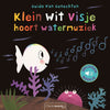 Klein wit visje hoort watermuziek. 2+