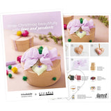 Https: www.cchobby.nl ansichtkaart-pak-kerst-mooi-in-met-strikjes-en-hangers-a5-vel-14-8x21-cm-1-stuk - afbeelding 1