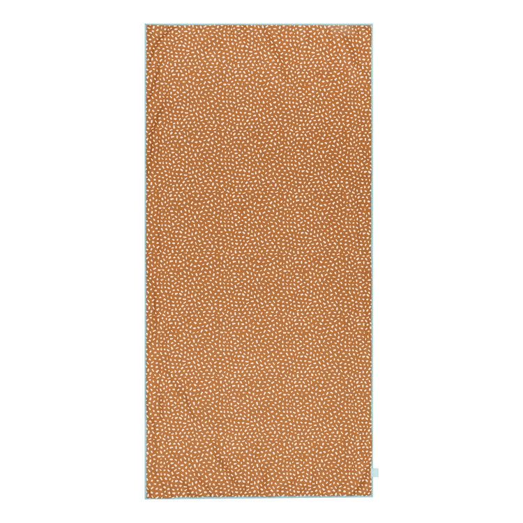 Vibrant stripes | oranje wit microvezel handdoek 135 x 65 cm