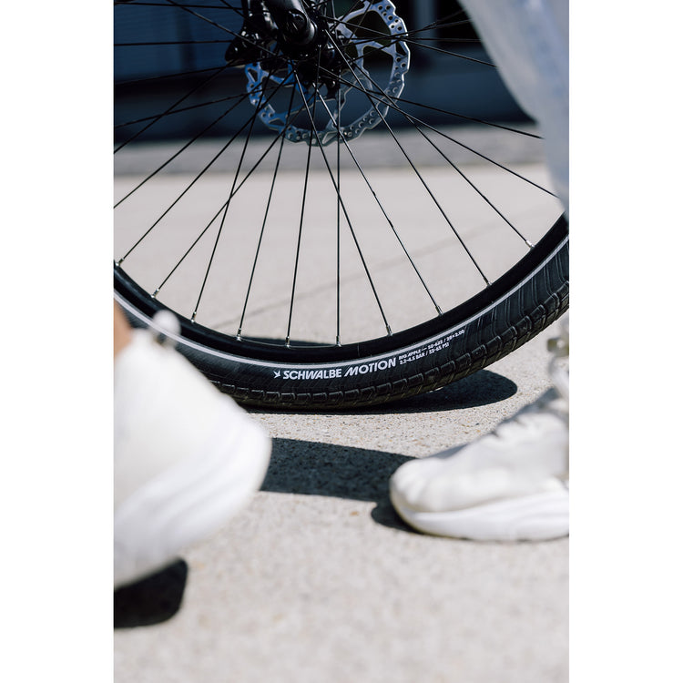 Schwalbe draadband motion big apple 50-622 +r zwart