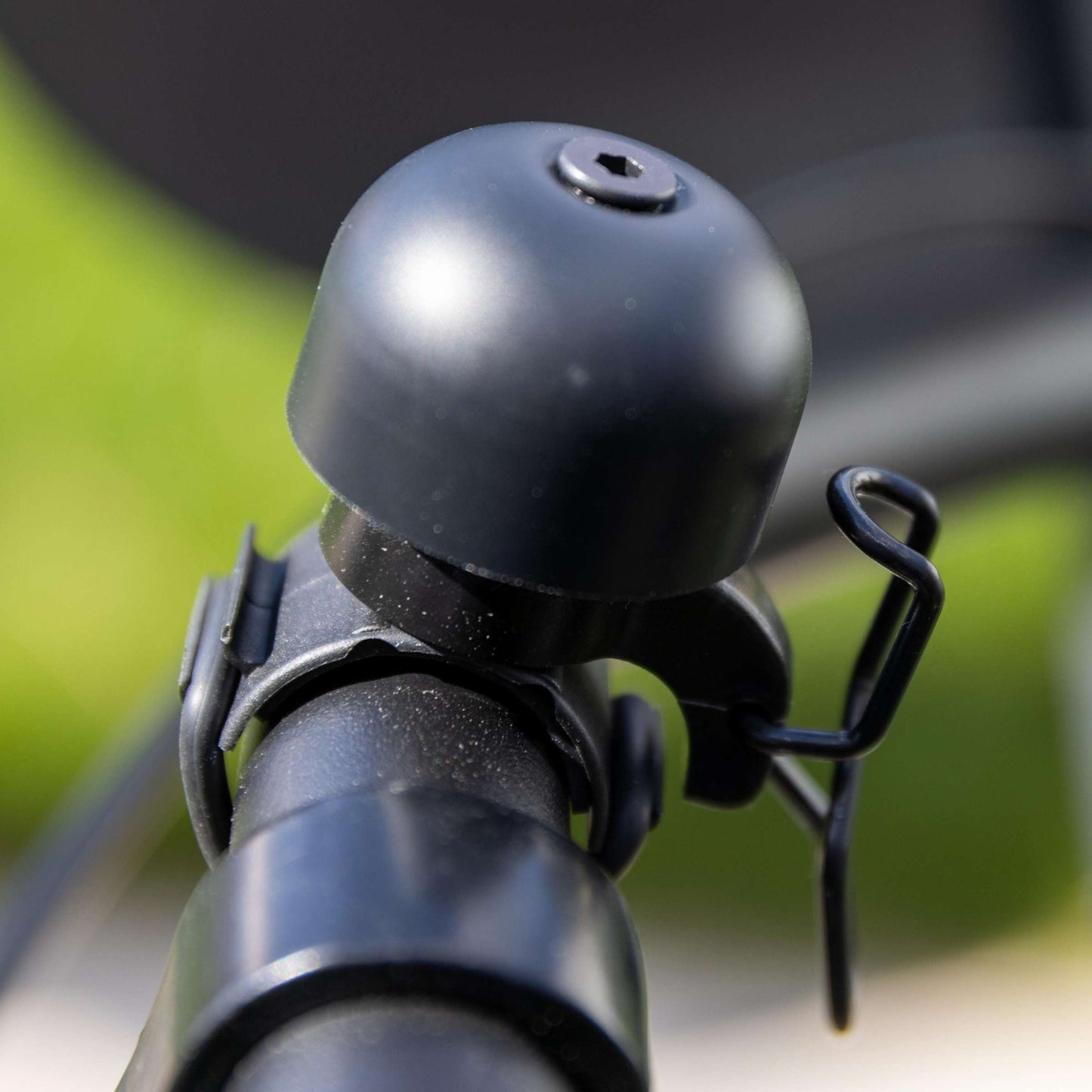 Widek fietsbel paperclip xxl all black op luxe kaart