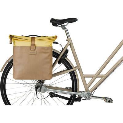 Basil dubbele fietstas vive mik 28-35l 14 x 30 x 38 cm - zand geel