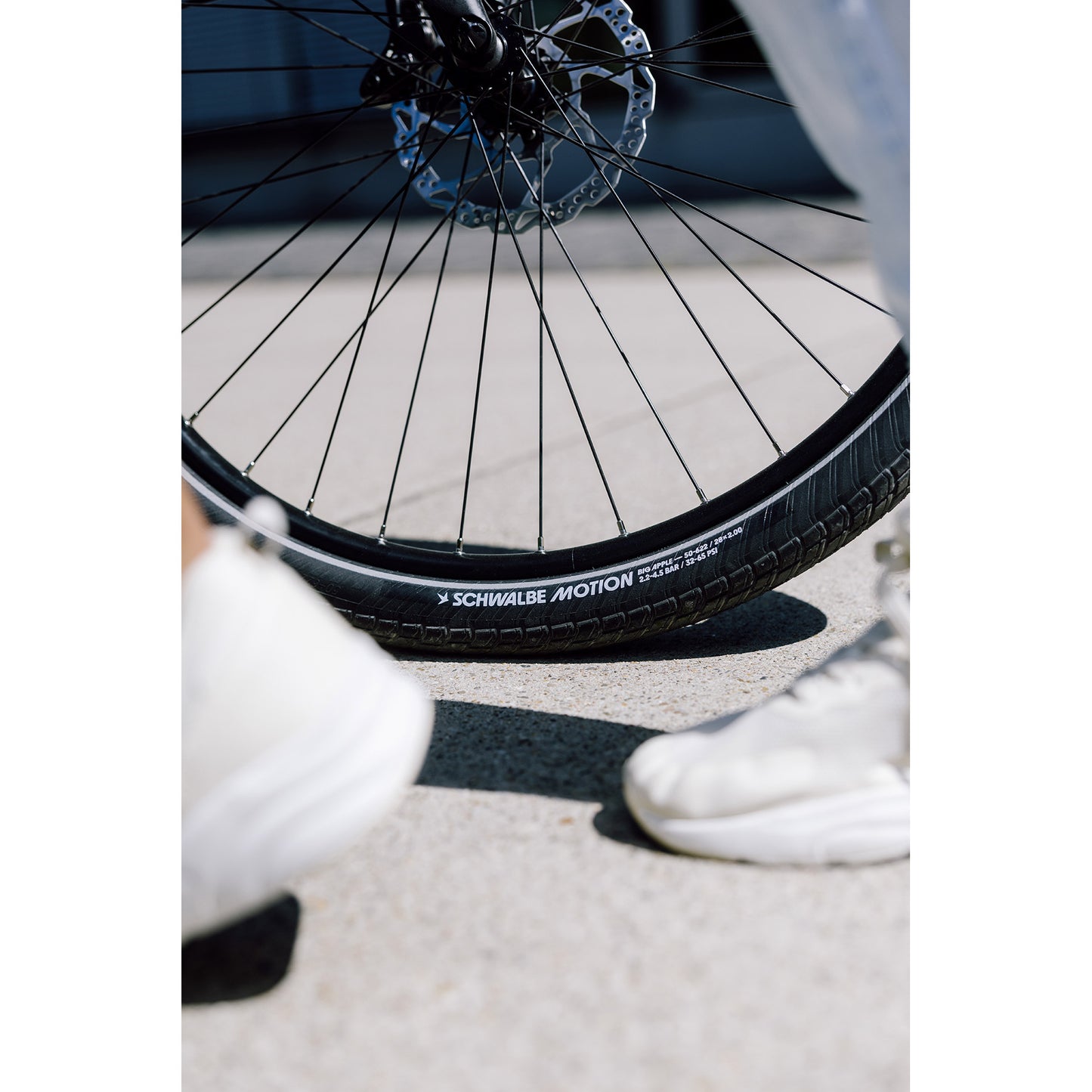 Schwalbe benelux b.v. schwalbe draadband motion big apple 55-622 +r zwart