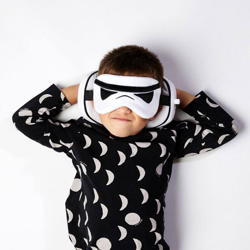 Relaxeazzz pluche the original stormtrooper rond reiskussen slaapmasker