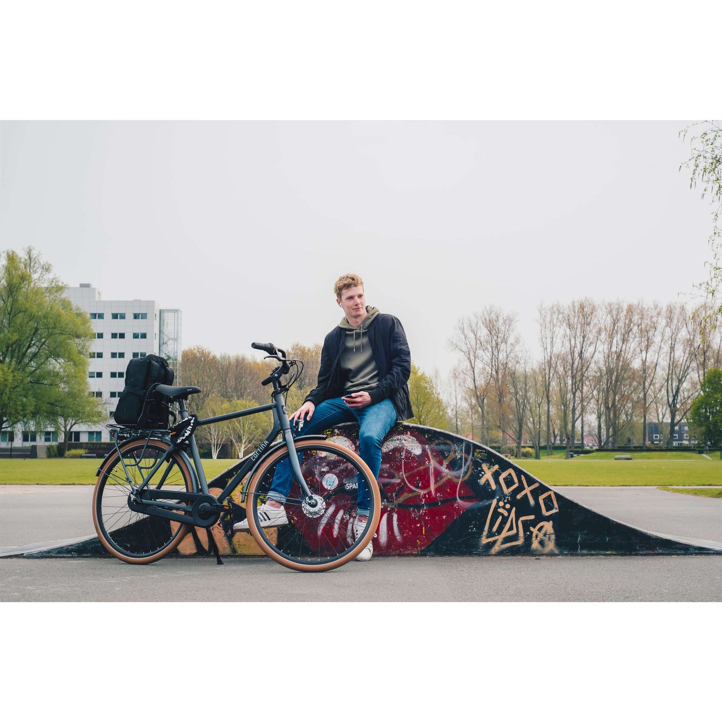 Steco monkey-mee bagagedragerverbreder met spanband zwart