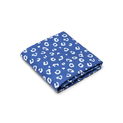 Leopard | blauwe microvezel handdoek 135 x 65 cm