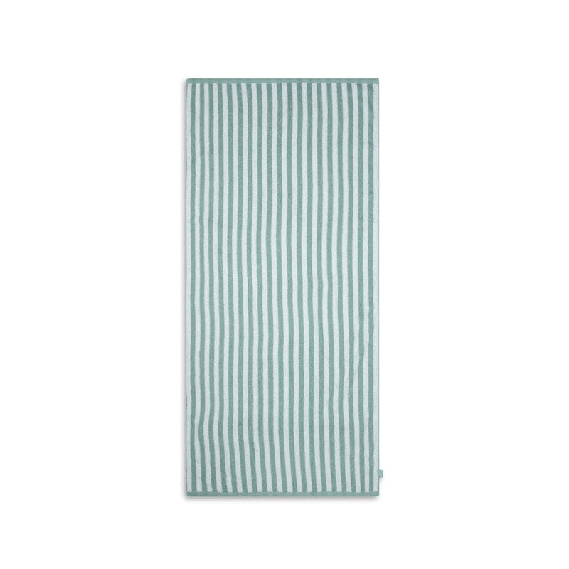 Resort stripe | groen witte katoenen handdoek 135 x 65 cm