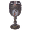 Ridder te paard versus fantasy ridder decoratieve kelk