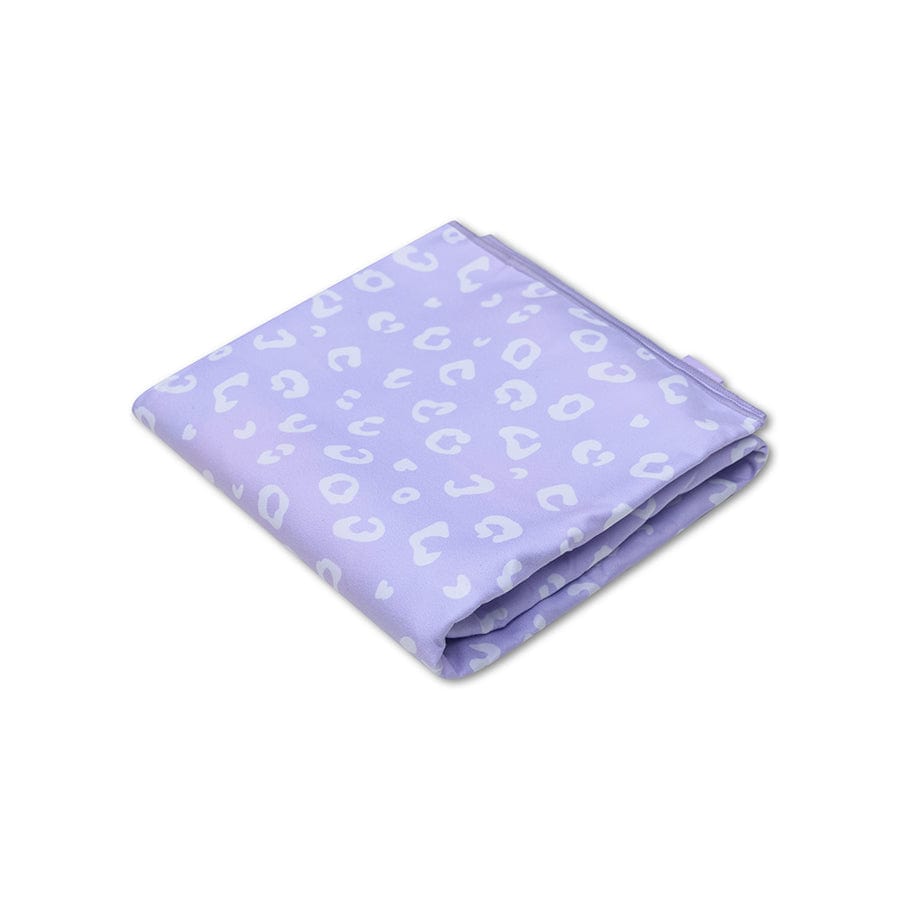 Leopard | lila microvezel handdoek 135 x 65 cm
