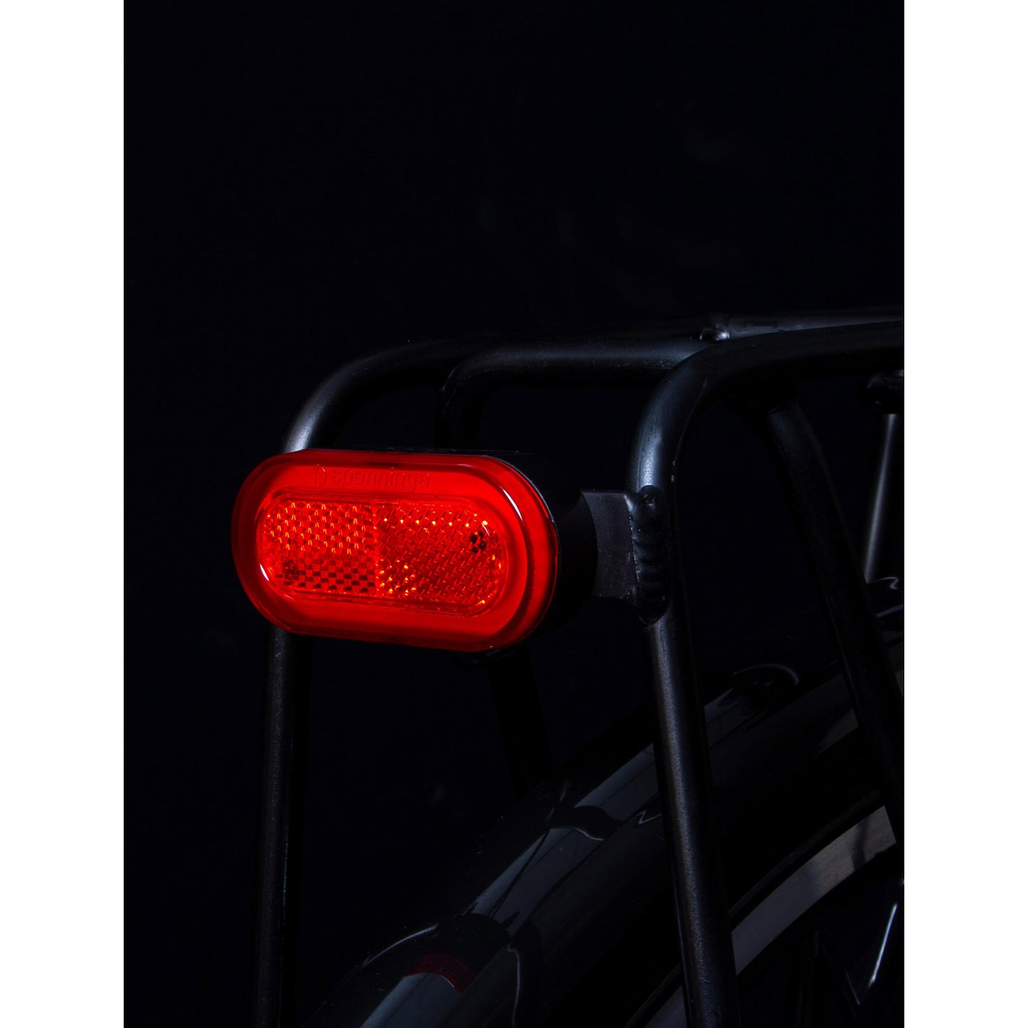Spanninga led achterlicht halo xe led rear light spann.halo xe rack att.50mm