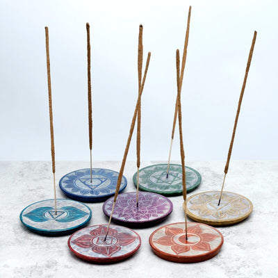 Zeepsteen chakra ronde wierookhouder