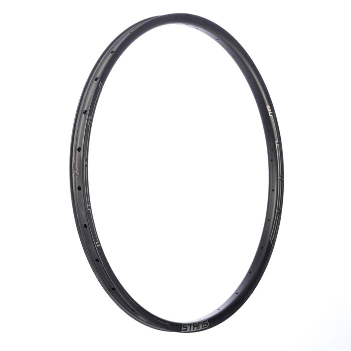 Stan's arch cb7 rim - 29'' - 28h - black silver