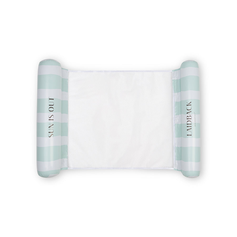 The beach club | groene waterhangmat