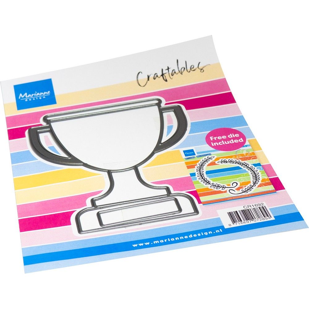 Marianne design • craftable trophy xl