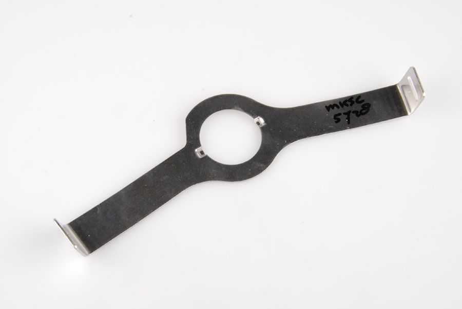 Unbranded anp kettd kast beugel `10 zi