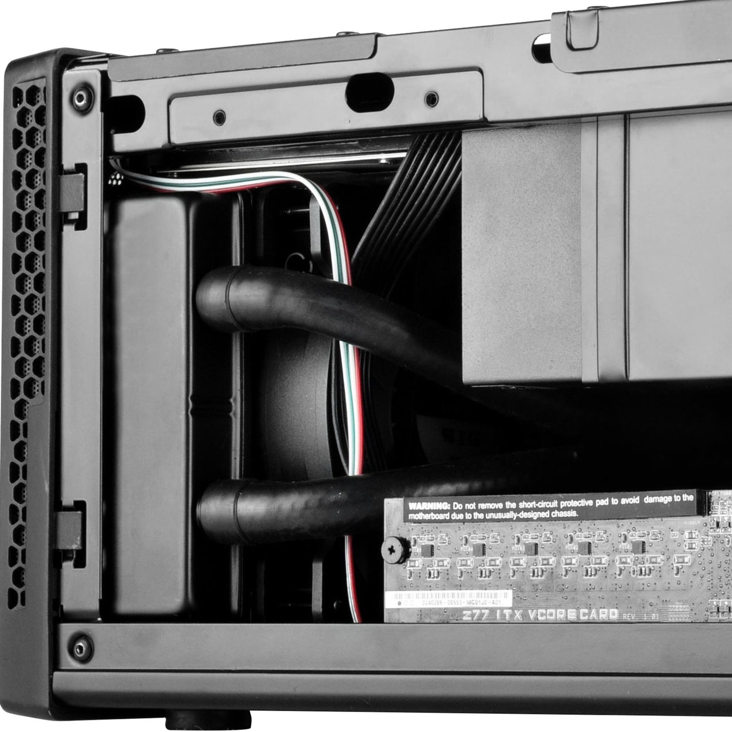 Silverstone sst-sg13b-c mini tower behuizing (zwart | 1x usb-a | 1x usb-c)