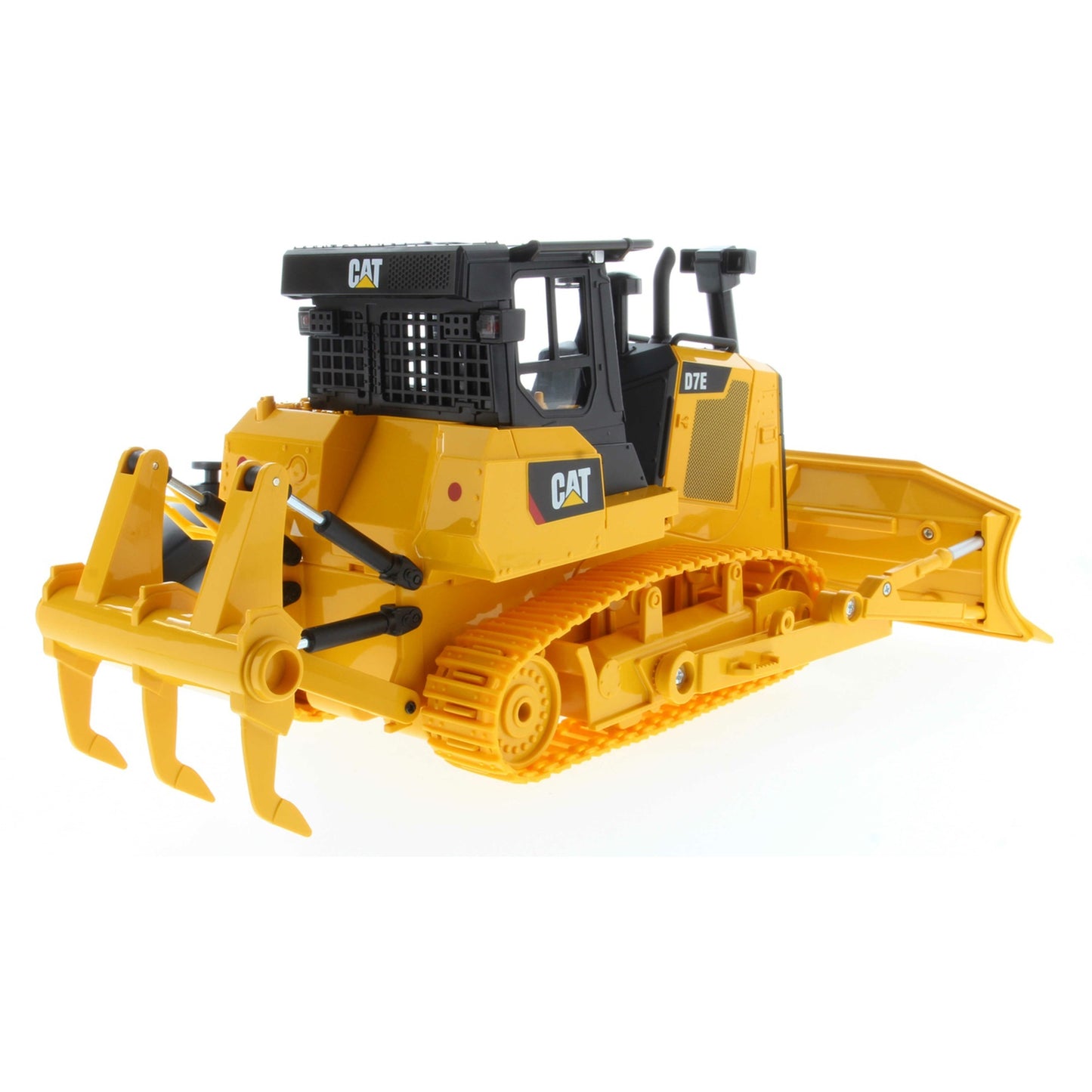Carrera 1:24 rc cat d7e bulldozer