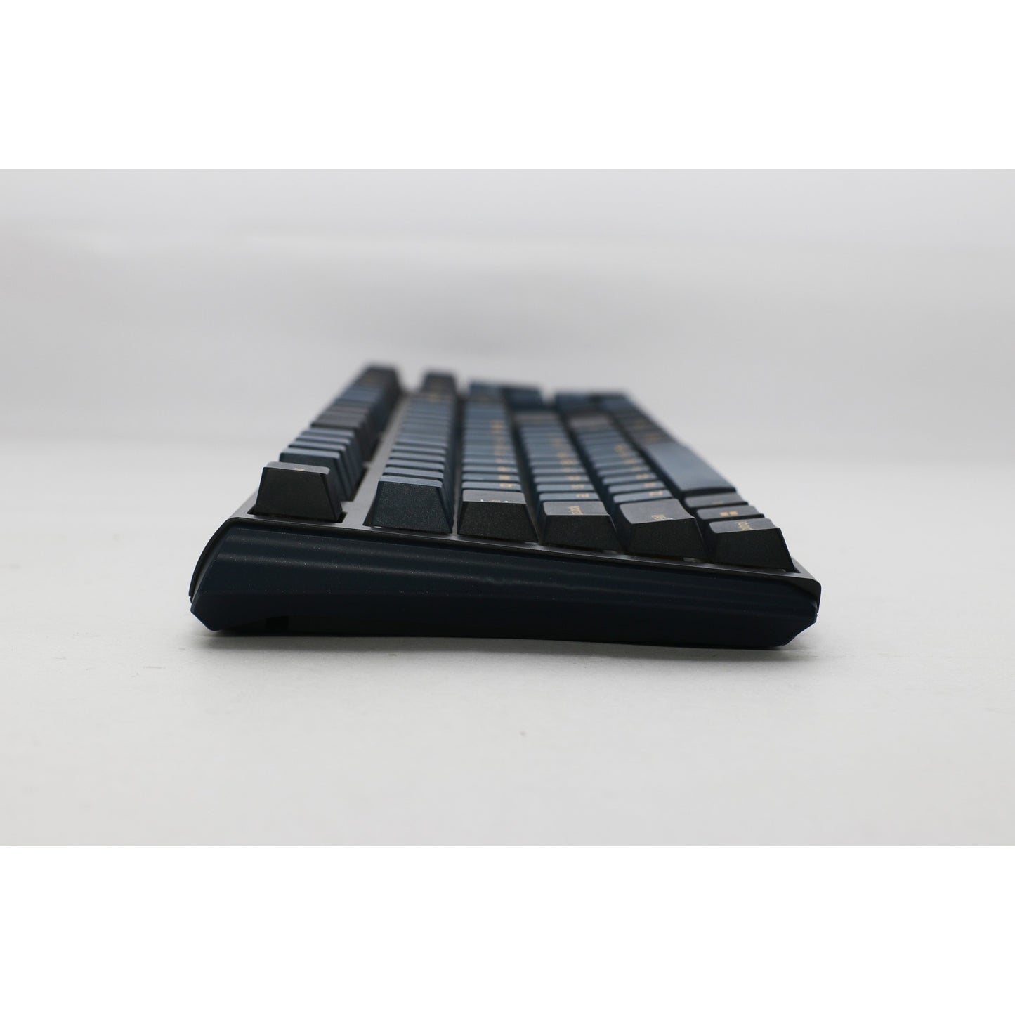Ducky one 3 pro rgb mechanisch gaming toetsenbord (zwart, us lay-out (qwerty), cherry mx2a red, 100%, rgb led, double-shot pbt, quack mechanics, hot swap)
