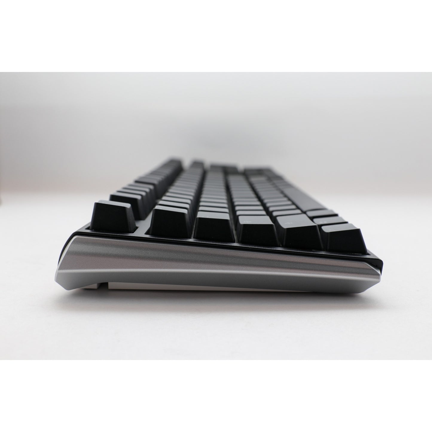 Ducky one 3 classic rgb mechanisch toetsenbord (zwart, us lay-out (qwerty), cherry mx brown, 100%, rgb led, double-shot pbt, hot-swappable, quack mechanics)