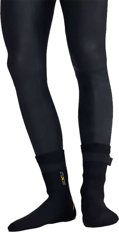 2xu propel neoprene booties