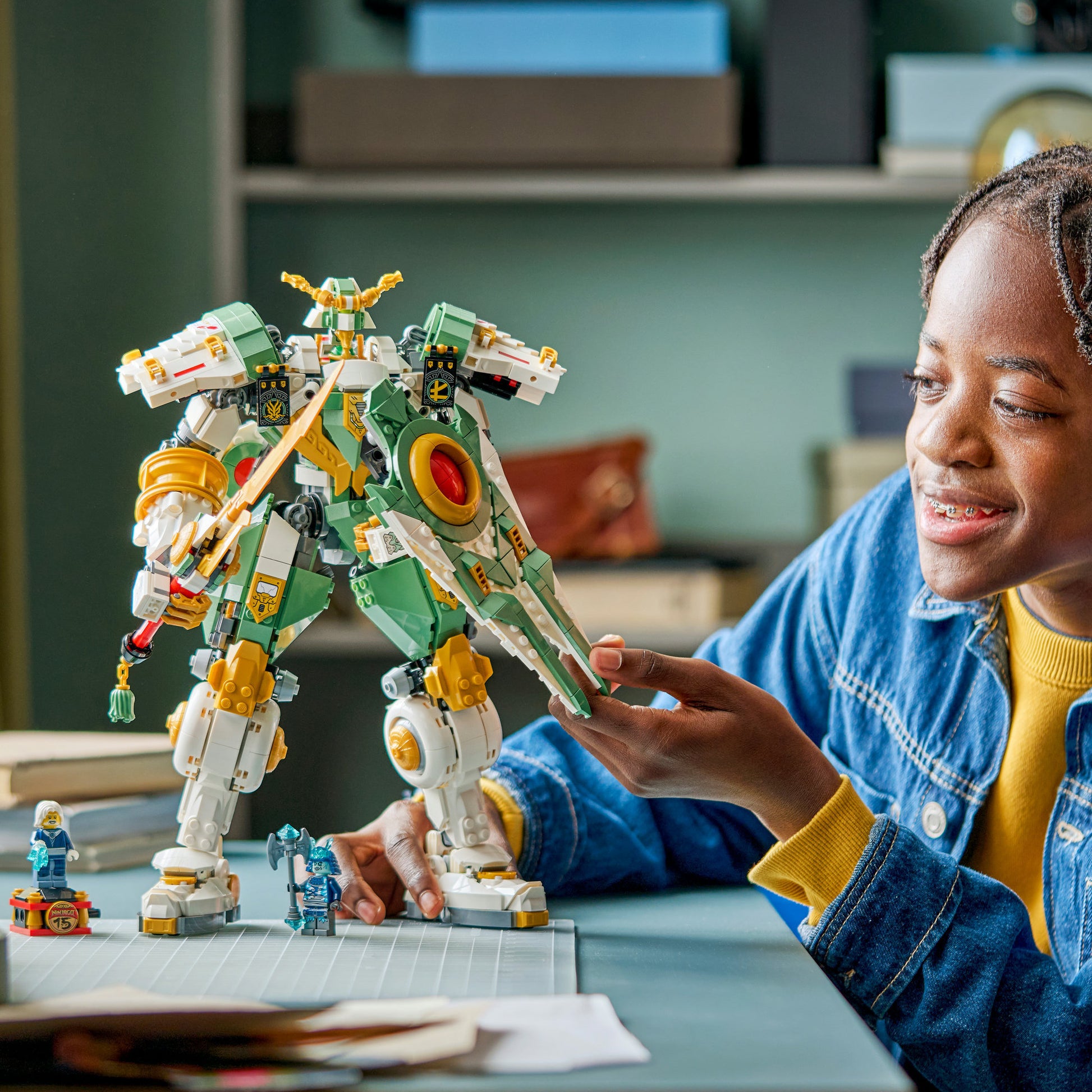 Lego ninjago 71860 15-jarig jubileum: lloyds reusachtige mecha